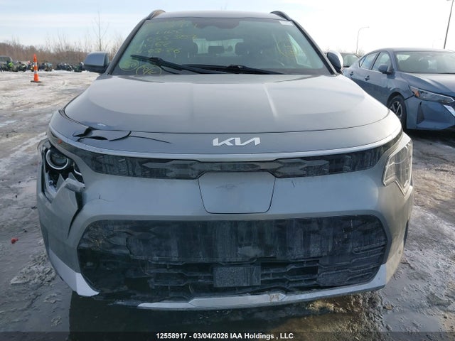 12558917 :رقم المزاد ، KNDCR3L15P5055307 vin ، 2023 Kia Niro Ev Premium/premium+ مزاد بيع
