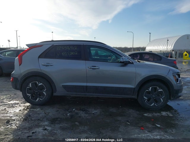 12558917 :رقم المزاد ، KNDCR3L15P5055307 vin ، 2023 Kia Niro Ev Premium/premium+ مزاد بيع