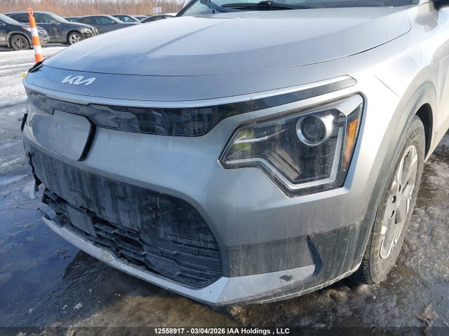 12558917 :رقم المزاد ، KNDCR3L15P5055307 vin ، 2023 Kia Niro Ev Premium/premium+ مزاد بيع