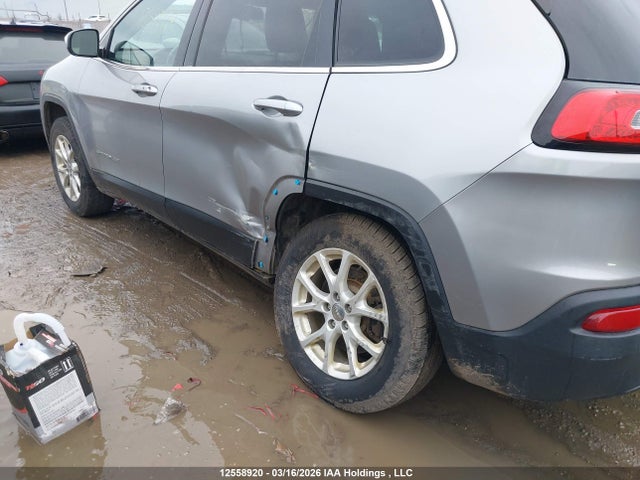 12558920 :رقم المزاد ، 1C4PJMCB9FW603230 vin ، 2015 Jeep Cherokee Latitude مزاد بيع