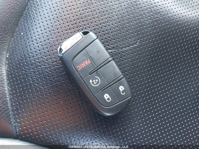 12558923 :رقم المزاد ، 3C4NJDCB8KT782562 vin ، 2019 Jeep Compass Limited مزاد بيع