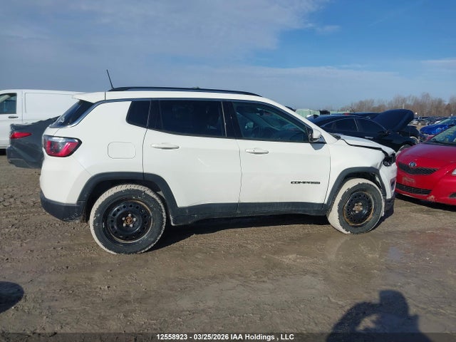12558923 :رقم المزاد ، 3C4NJDCB8KT782562 vin ، 2019 Jeep Compass Limited مزاد بيع