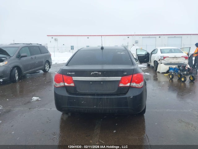 1G1PE5SB9G7105559 Chevrolet Cruze Limited 1lt
