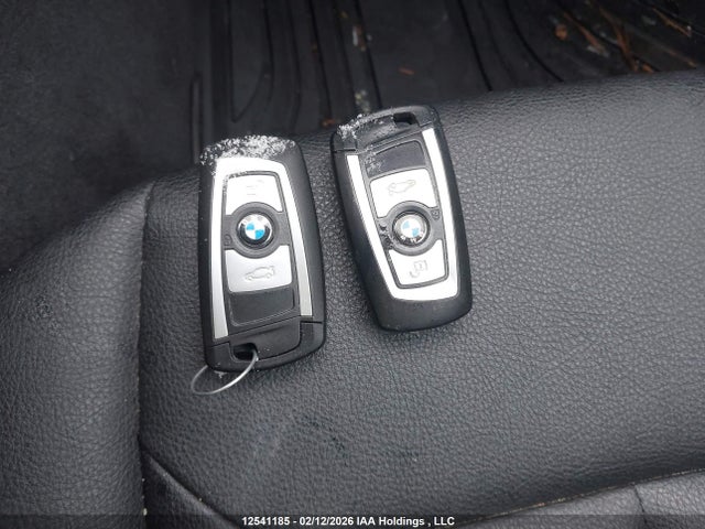 WBA8A3C59HK691616 BMW 320i Xdrive