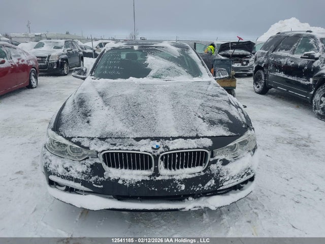 WBA8A3C59HK691616 BMW 320i Xdrive