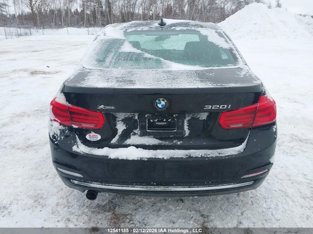 WBA8A3C59HK691616 BMW 320i Xdrive