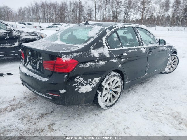 WBA8A3C59HK691616 BMW 320i Xdrive