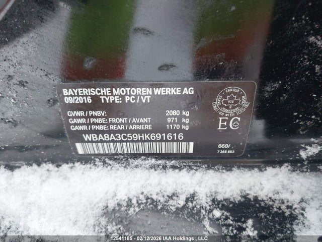 WBA8A3C59HK691616 BMW 320i Xdrive