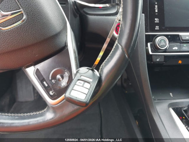 Продаж на аукціоні авто 2018 Honda Civic Lx, vin: 2HGFC2F64JH039648, номер лоту: 12558924