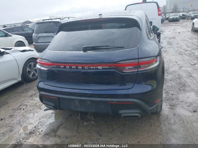 Porsche Macan 2022 WP1AA2A53NLB09578 Image 16