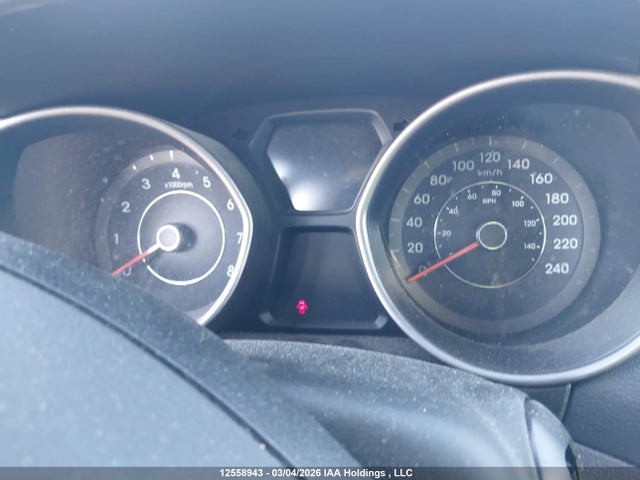 5NPDH4AE8FH625933 Hyundai ELANTRA GL