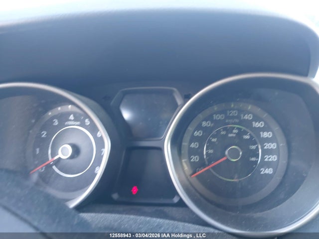 5NPDH4AE8FH625933 Hyundai ELANTRA GL