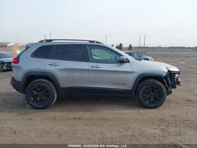 1C4PJMBS1GW168299 Jeep Cherokee Trailhawk
