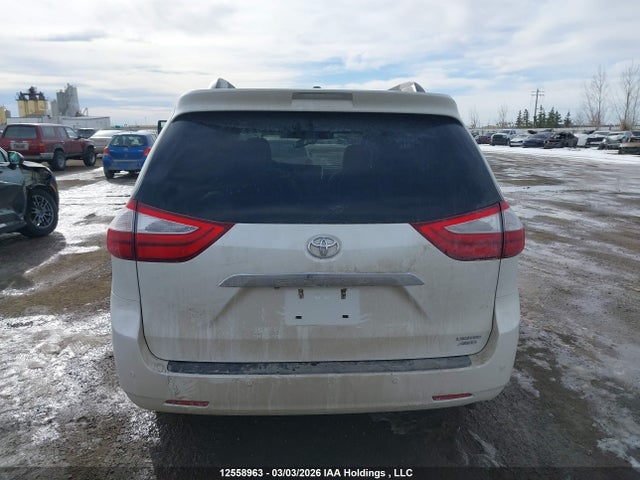 Aukcja sprzedaży 2015 Toyota Sienna Xle 7 Passenger, vin: 5TDDK3DC2FS105940, numer aukcji: 12558963