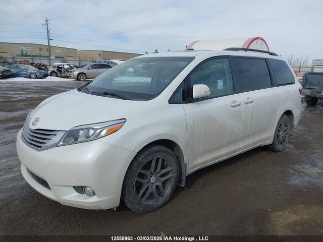 Aukcja sprzedaży 2015 Toyota Sienna Xle 7 Passenger, vin: 5TDDK3DC2FS105940, numer aukcji: 12558963
