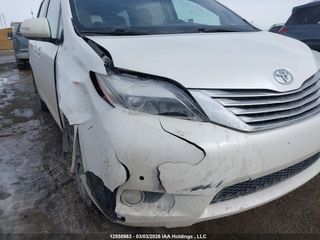 Aukcja sprzedaży 2015 Toyota Sienna Xle 7 Passenger, vin: 5TDDK3DC2FS105940, numer aukcji: 12558963