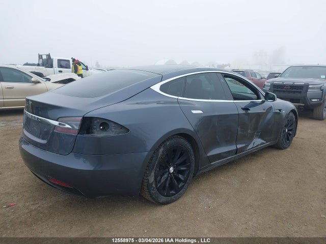 Продажа на аукционе авто 2016 Tesla Model S, vin: 5YJSA1E27GF175993, номер лота: 12558975