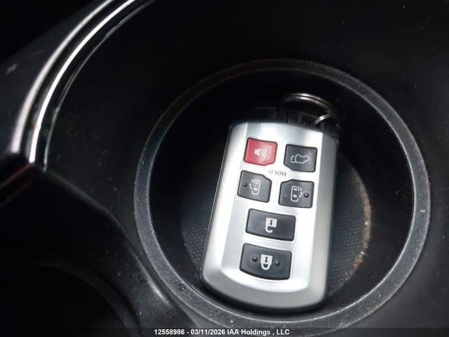 5TDXK3DC1FS539277 Toyota Sienna Sport