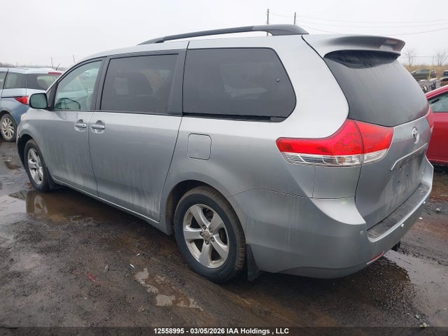 Aukcja sprzedaży 2011 Toyota Sienna Le 8 Passenger, vin: 5TDKK3DC4BS133370, numer aukcji: 12558995