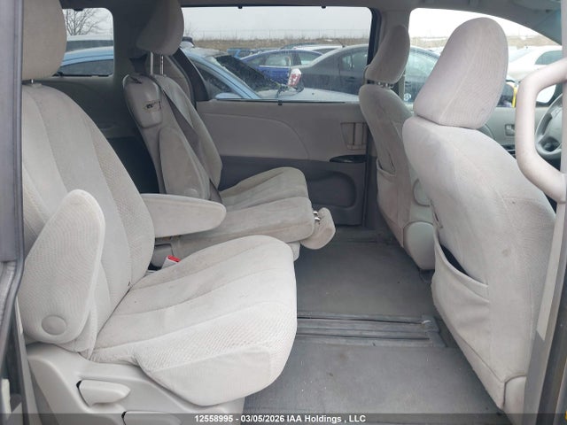 Aukcja sprzedaży 2011 Toyota Sienna Le 8 Passenger, vin: 5TDKK3DC4BS133370, numer aukcji: 12558995