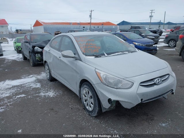 KMHCT4AE8GU042260 Hyundai ACCENT SE