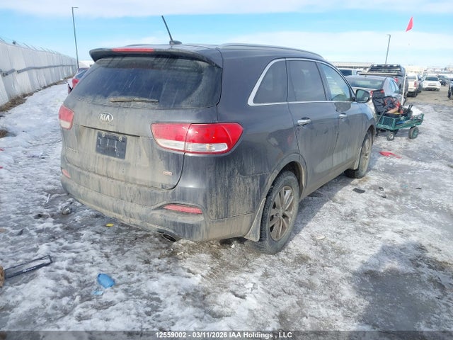 5XYPG4A31GG012074 KIA Sorento Lx/l