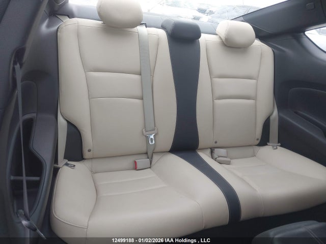 1HGCT2B99HA800086 Honda Accord Touring