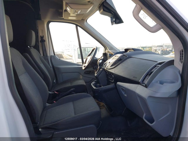 12559017 :رقم المزاد ، 1FTYR2CM9KKB44236 vin ، 2019 Ford Transit T-250 مزاد بيع