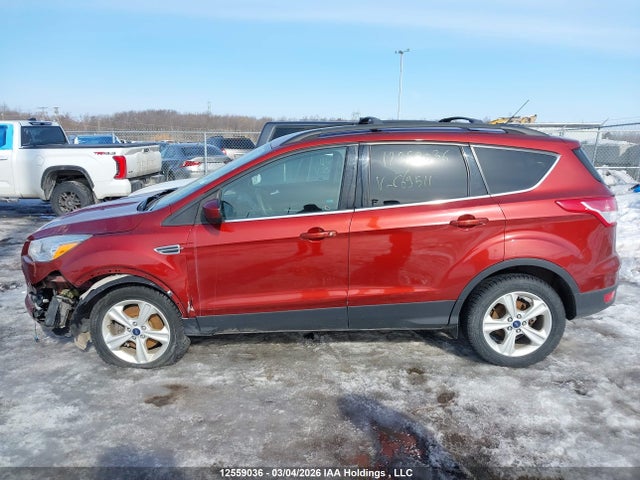 1FMCU9GX9GUC69511 Ford ESCAPE SE