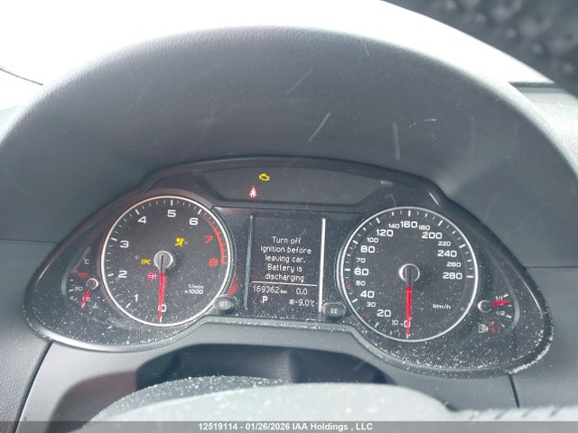 WA1CFCFP1FA135731 Audi Q5 2.0t Komfort