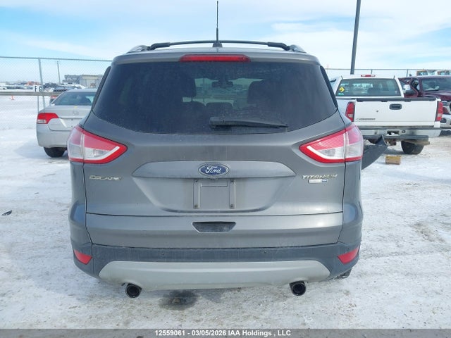 2013 Ford Escape Titanium მანქანა იყიდება აუქციონზე, vin: 1FMCU9J93DUB31808, აუქციონის ნომერი: 12559061