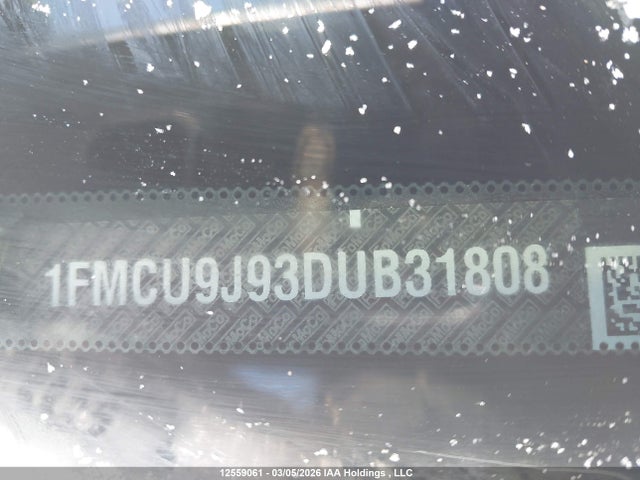 2013 Ford Escape Titanium მანქანა იყიდება აუქციონზე, vin: 1FMCU9J93DUB31808, აუქციონის ნომერი: 12559061