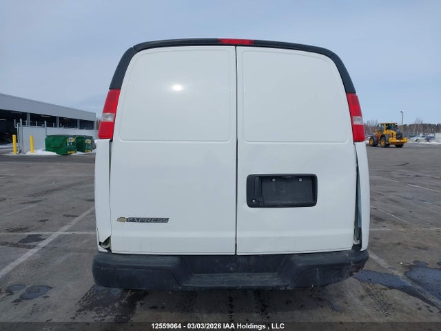 1GCWGAFP9R1231969 Chevrolet Express G2500
