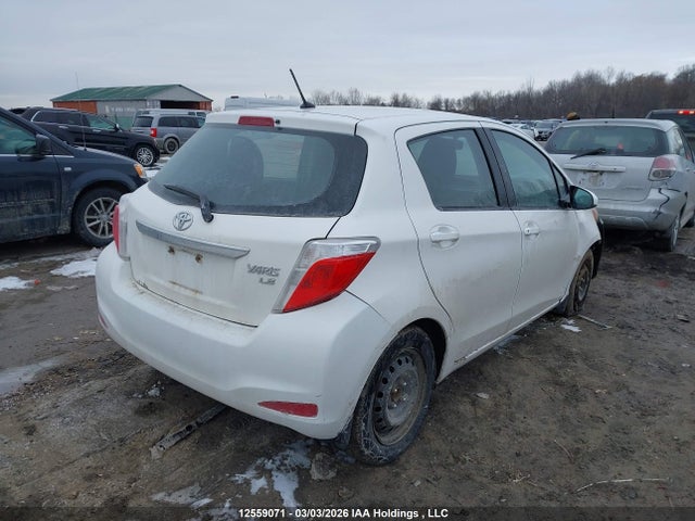 Toyota YARIS LE 2014 VNKKTUD3XEA014394 Image 4