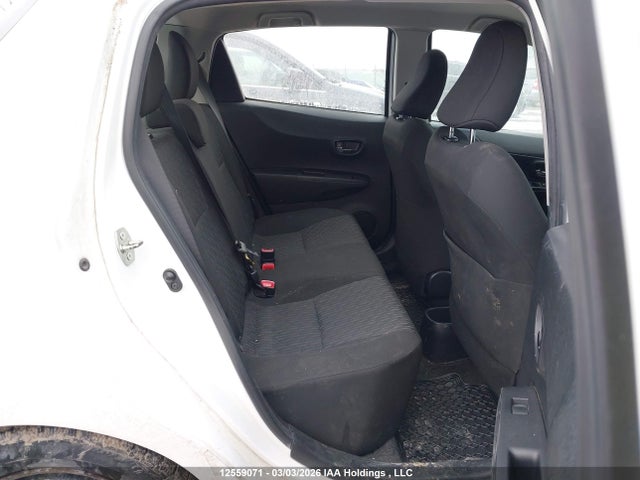 Toyota YARIS LE 2014 VNKKTUD3XEA014394 Image 8