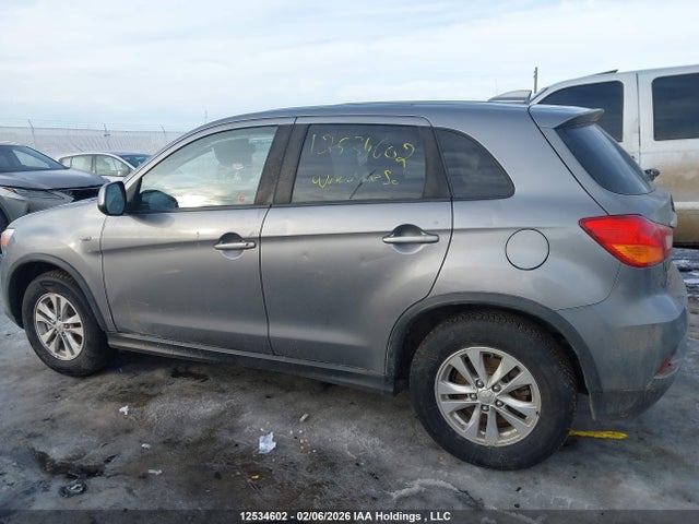 JA4AJ3AU2KU602697 Mitsubishi Rvr Se/se Black Edition/se Limited Edition