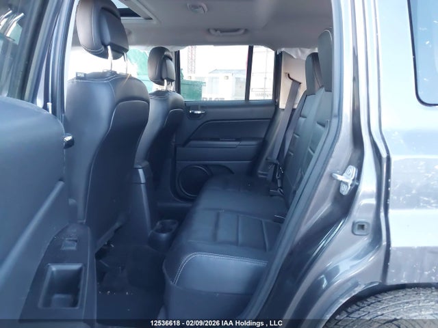 1C4NJRAB3GD740894 Jeep Patriot Sport/north