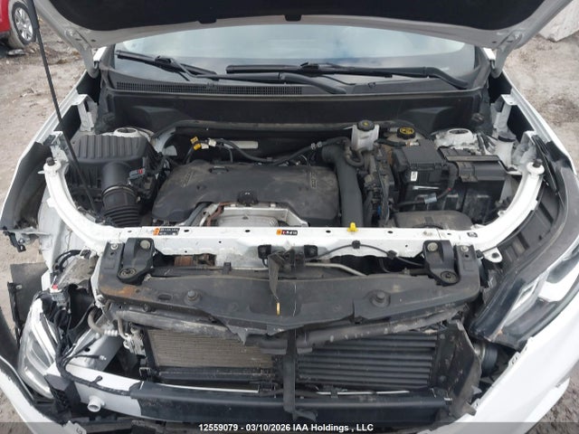 2GNAXVEX2L6247879 Chevrolet EQUINOX LT