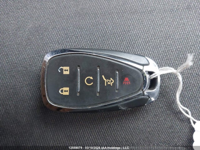 2GNAXVEX2L6247879 Chevrolet EQUINOX LT