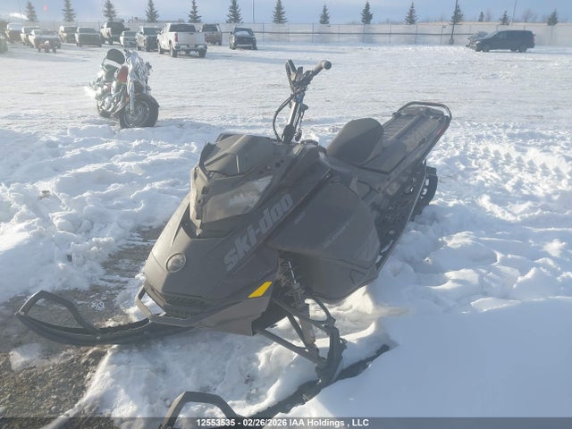 Skidoo Summit Sp 850 Rer 2020 2BPSCELB1LV000259 Image 2