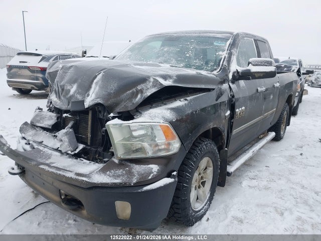 1C6RR7GM1ES329162 RAM 1500 Slt