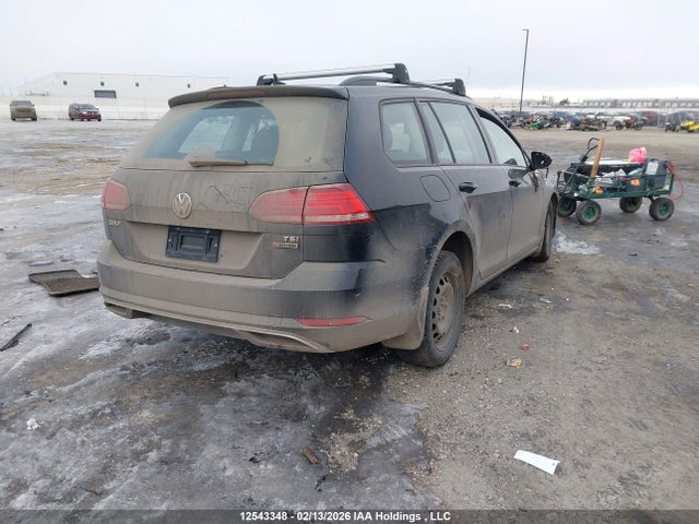 3VW117AU5JM758312 Volkswagen Golf Sportwagen 1.8 Tsi Comfortline/1.8 Tsi Trendline