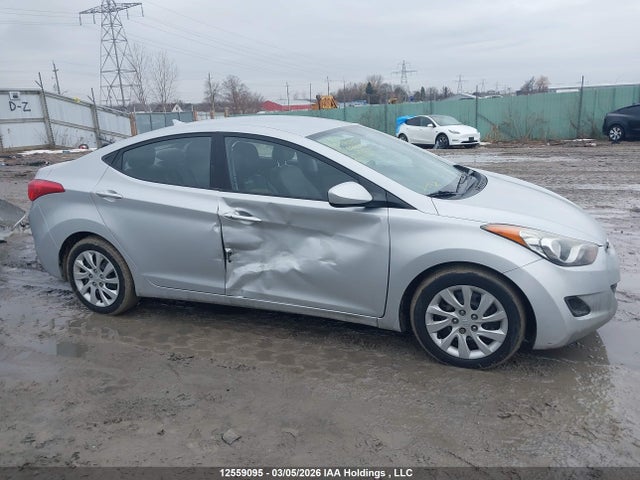 2013 Hyundai Elantra Gls/limited მანქანა იყიდება აუქციონზე, vin: 5NPDH4AE0DH292317, აუქციონის ნომერი: 12559095