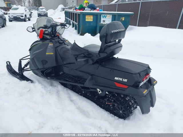 4UF19SNW1KT115235 Arctic Cat Arctic Cat
