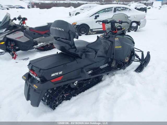 4UF19SNW1KT115235 Arctic Cat Arctic Cat
