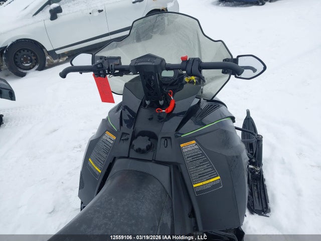 4UF19SNW1KT115235 Arctic Cat Arctic Cat