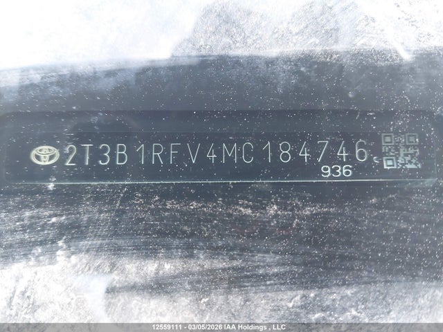 2T3B1RFV4MC184746 Toyota RAV4 LE