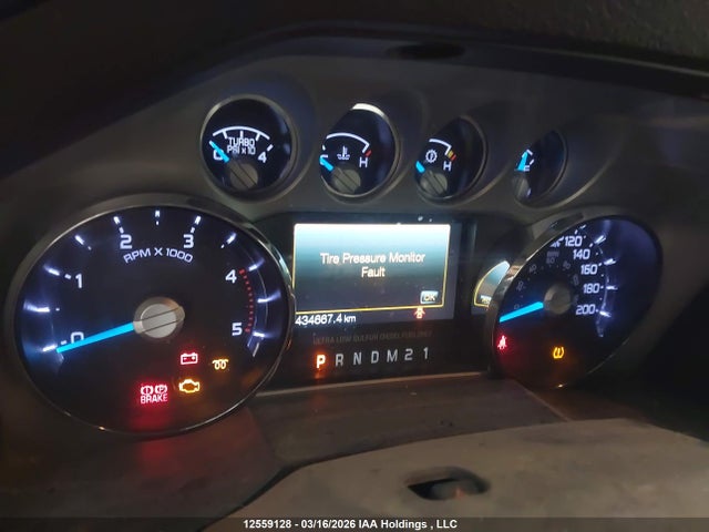 12559128 :رقم المزاد ، 1FT8W3BT3BEC59727 vin ، 2011 Ford F-350 Lariat مزاد بيع