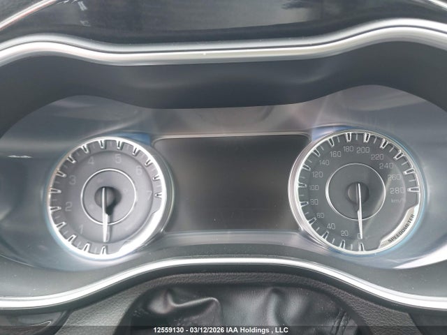 Продаж на аукціоні авто 2016 Chrysler 200 C, vin: 1C3CCCCG3GN187332, номер лоту: 12559130