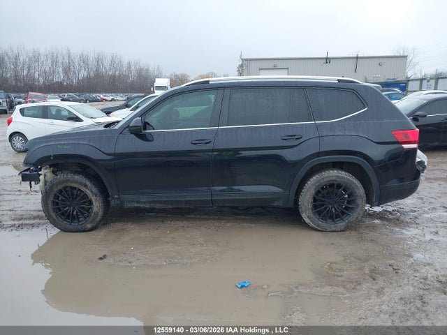 Продаж на аукціоні авто 2018 Volkswagen Atlas, vin: 1V2HR2CA5JC556134, номер лоту: 12559140